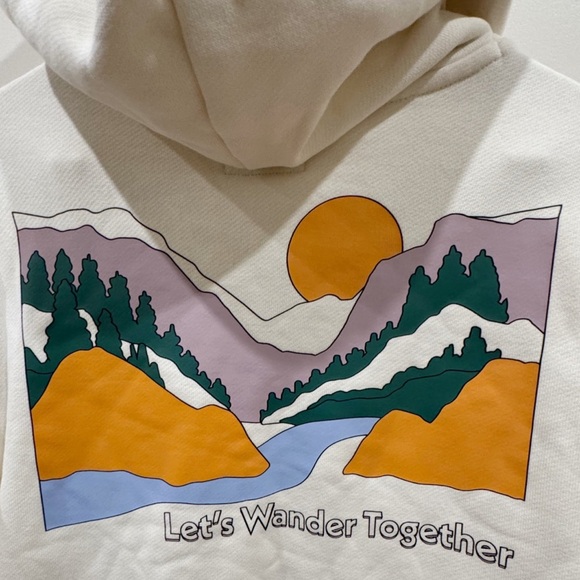 CONVERSE Outdoors Art Graphic Hoodie Off white small $65 - Picture 7 of 9